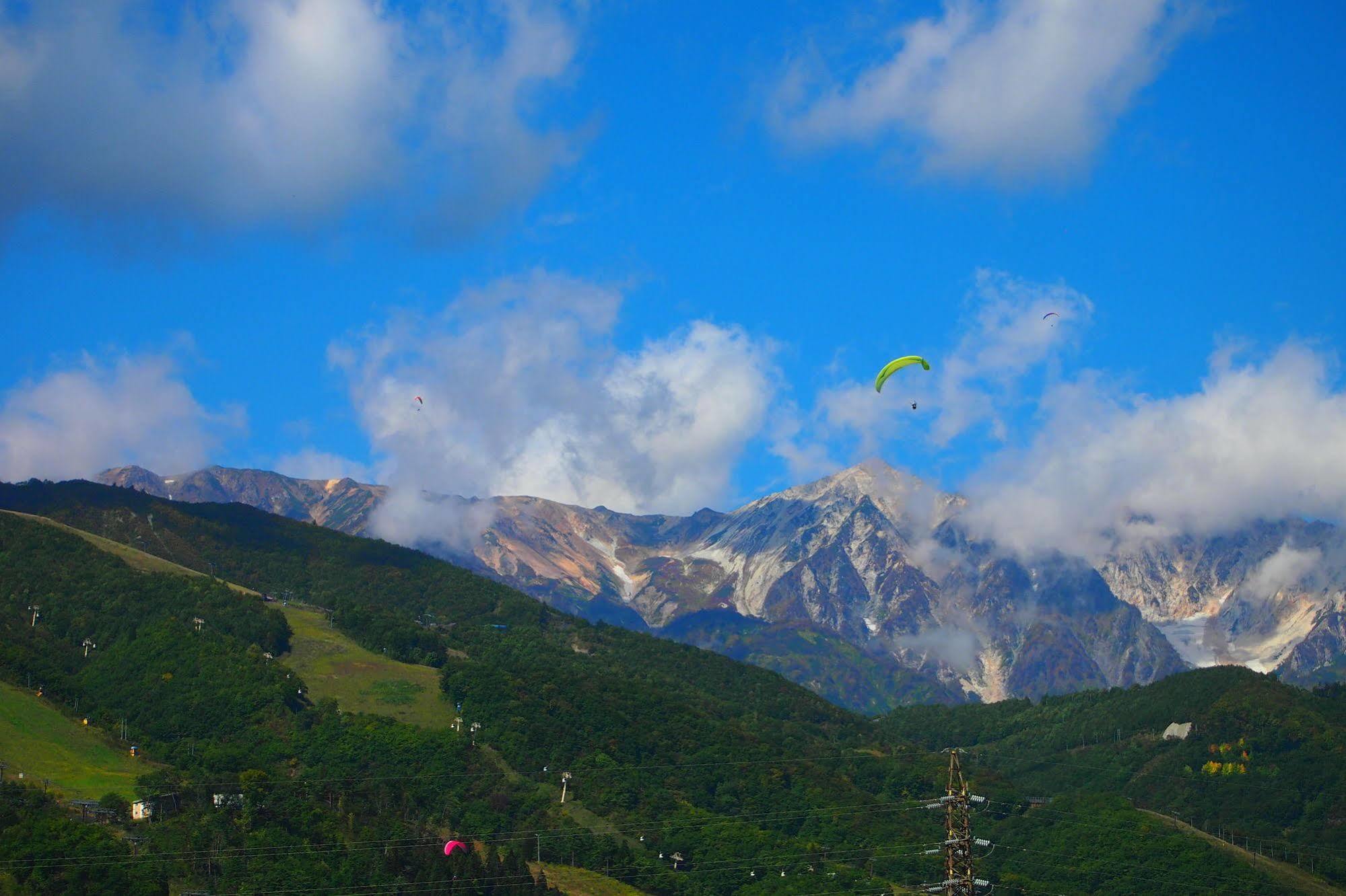 Mountside Jodel Hotel Hakuba Eksteriør billede